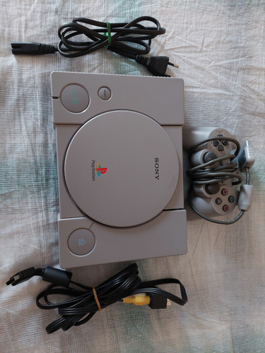 Playstation console modello - playstation,