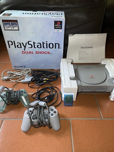 Play station - play, 1
