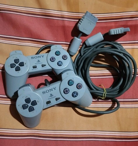 Playstation controller - 1,