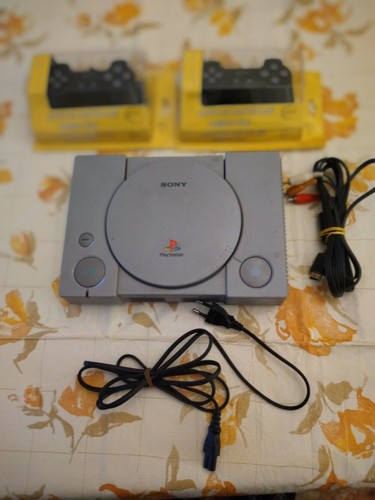 Sony playstation ps1 - 1, one